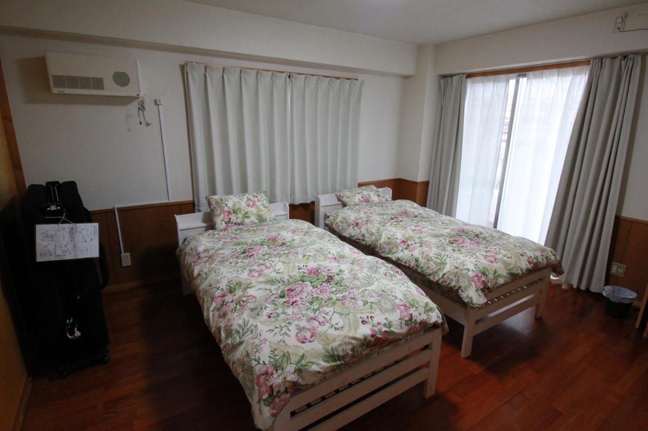Utopia Mihama Chatan Exterior foto